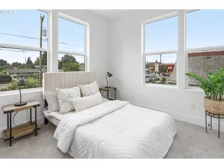 Photo #5: 217100466 Listing 