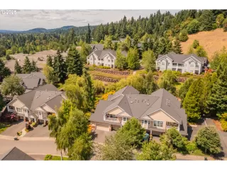 Photo #3: 217253346 Listing 