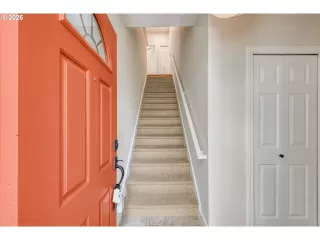 Photo #5: 217253346 Listing 