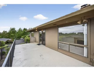 Photo #5: 218335800 Listing 