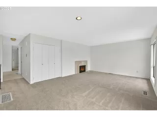 Photo #6: 218335800 Listing 