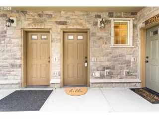 Photo #4: 218552563 Listing