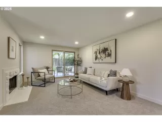 Photo #4: 218915750 Listing 