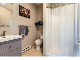 Photo #5: 219191808 Listing 