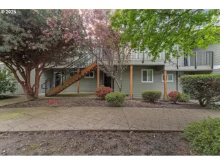 Photo #1: 219317847 Listing