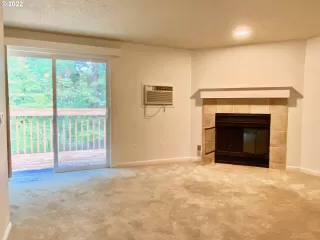 Photo #2: 22001310 Listing