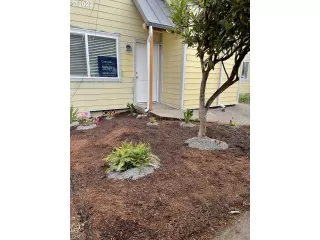 Photo #2: 22003414 Listing