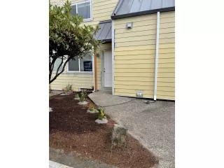 Photo #3: 22003414 Listing