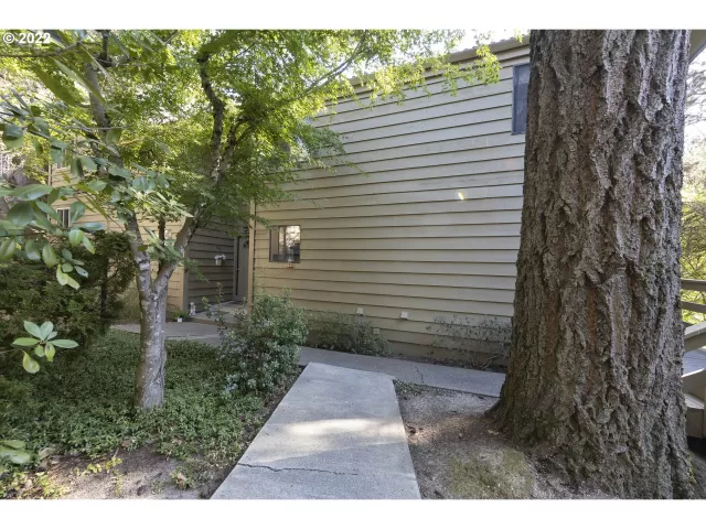 MLS: 22003674 Condo For Sale