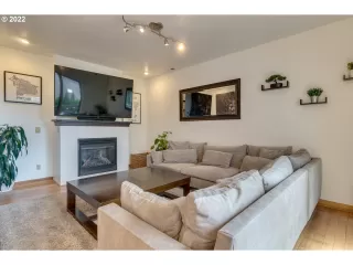 Photo #2: 22003895 Listing