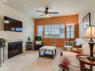 Photo #2: 22003937 Listing