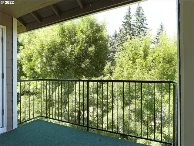 MLS: 22005875 Condo For Sale