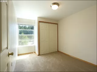 Photo #2: 22005875 Listing 