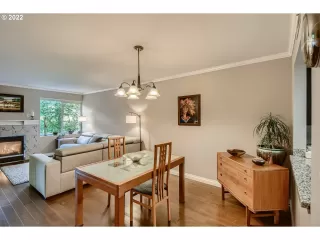 Photo #2: 22006145 Listing