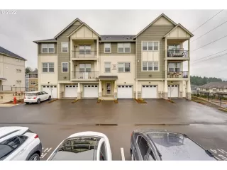 Photo #1: 22006840 Listing