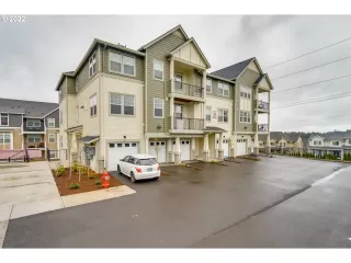 Photo #2: 22006840 Listing