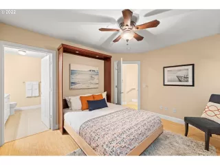 Photo #3: 22007491 Listing