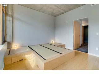 Photo #5: 22009117 Listing