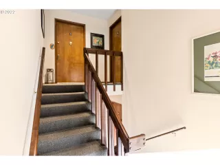 Photo #3: 22009619 Listing