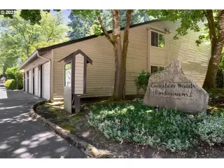 CANTERBURY WOODS Condos for Sale Browse active condo listings in CANTERBURY WOODS