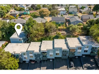 Photo #2: 22010519 Listing 