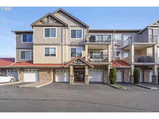 Photo #2: 22010869 Listing