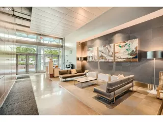 Photo #1: 22011365 Listing