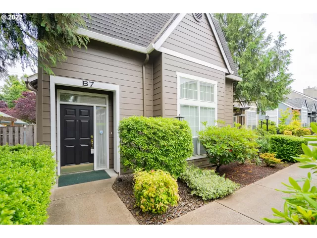 MLS: 22012350 Condo For Sale