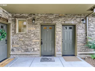 Photo #3: 22013046 Listing