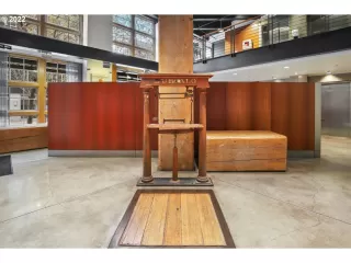 Photo #5: 22014456 Listing