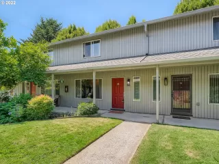 Photo #2: 22015200 Listing