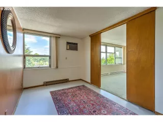 Photo #3: 22015959 Listing