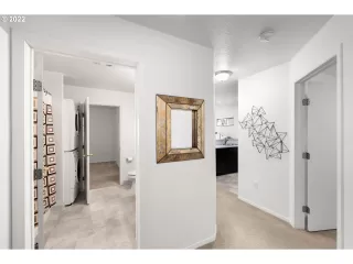 Photo #4: 22016430 Listing 