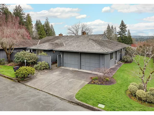 MLS: 22017733 Condo For Sale