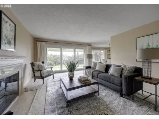 Photo #5: 22017733 Listing