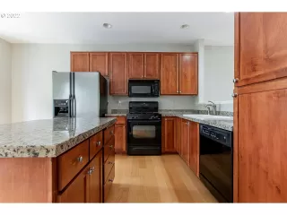 Photo #1: 22017801 Listing