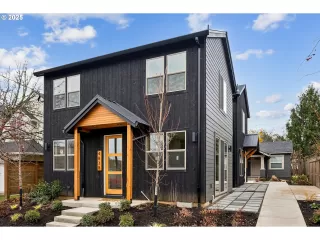 Photo #1: 220183320 Listing