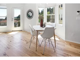 Photo #4: 22018624 Listing