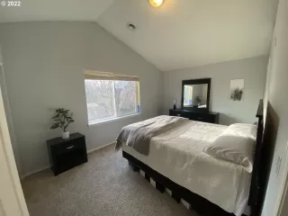 Photo #3: 22020522 Listing