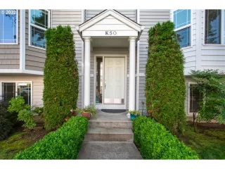 Photo #2: 22022614 Listing