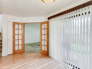 Photo #3: 22023267 Listing