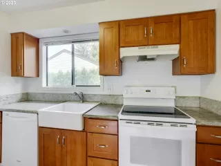 Photo #6: 22023267 Listing