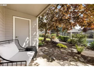 Photo #1: 22023774 Listing 