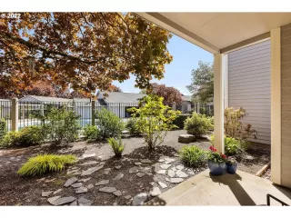 Photo #2: 22023774 Listing 