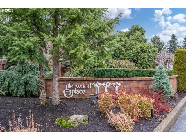 MLS: 22025496 Condo For Sale