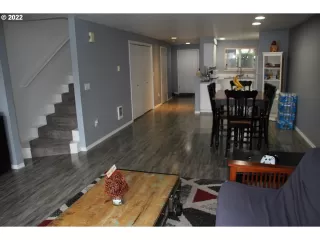 Photo #2: 22025837 Listing