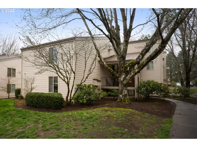 MLS: 22025994 Condo For Sale