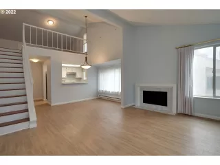 Photo #6: 22025994 Listing 