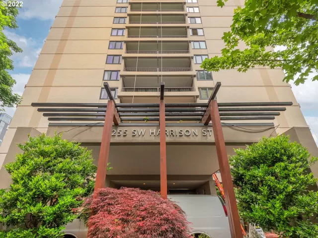 MLS: 22026083 Condo For Sale