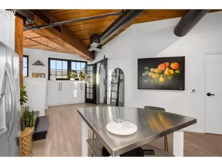 Photo #2: 22026860 Listing